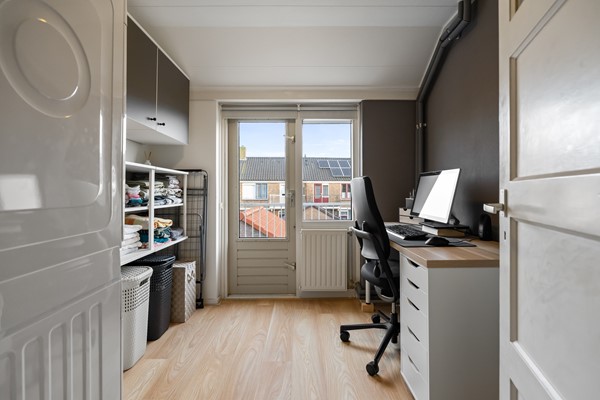 Medium property photo - Bremstraat 59, 1783 JB Den Helder